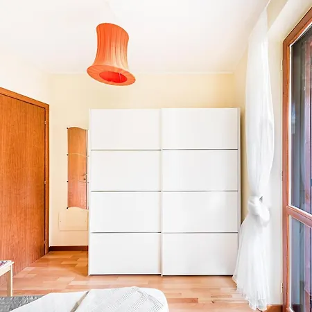 Sole Apartment *